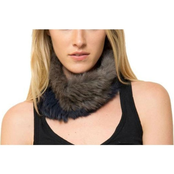 💕LOVE TOKEN💕 Real Rabbit Fur Infinity Scarf - Picture 2 of 7